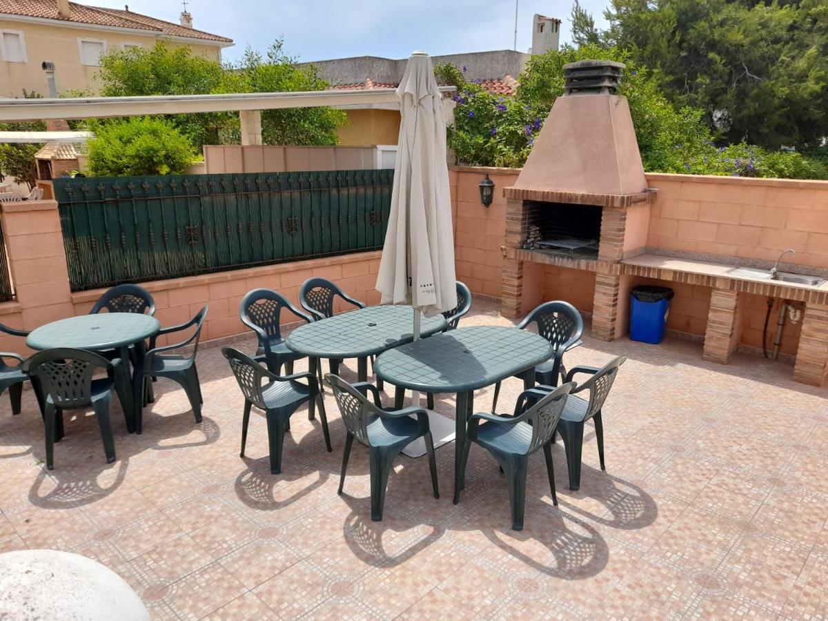 Chalet Muy Cerca De La Playa Con Piscina Privada Dehesa de Campoamor  Ngoại thất bức ảnh