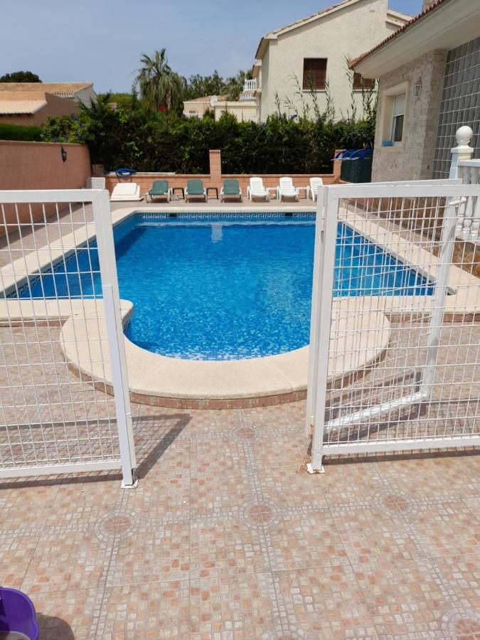 Chalet Muy Cerca De La Playa Con Piscina Privada Dehesa de Campoamor  Ngoại thất bức ảnh